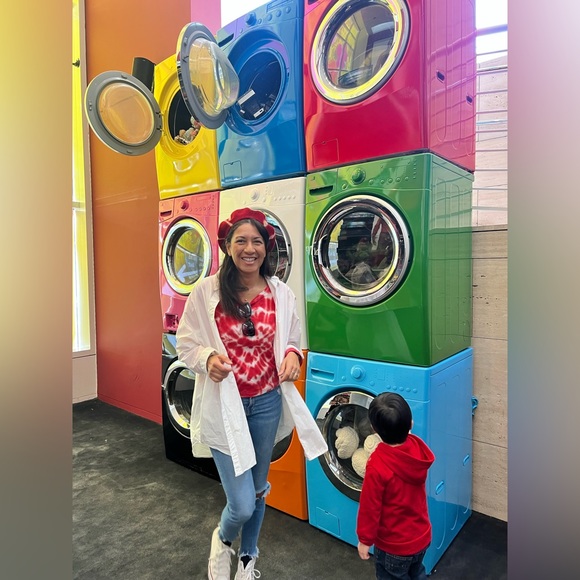 Red French tie dye beret - Picture 6 of 7